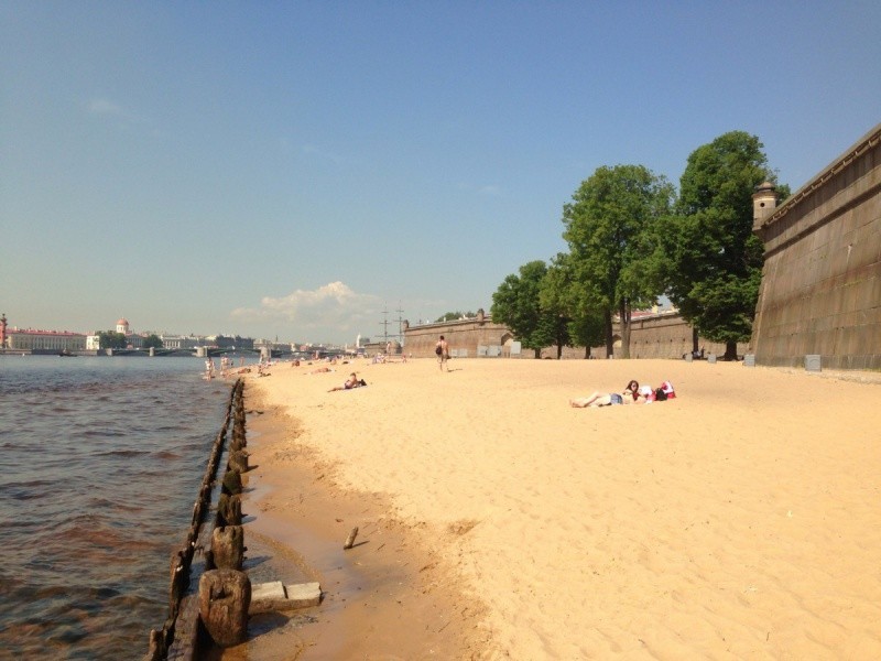 Петропавловская крепость Нева пляж