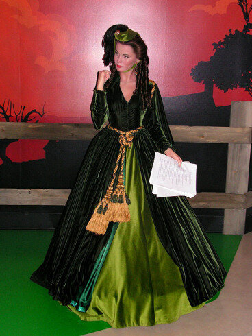 Скарлетт о хара в зеленом платье