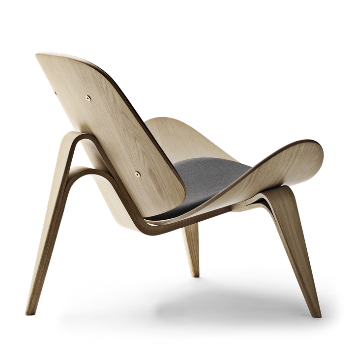 Кресло CH07 Shell Chair, фабрика Carl Hansen&Son
